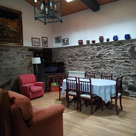 Casa O Castelo En Touro Villa Eksteriør bilde
