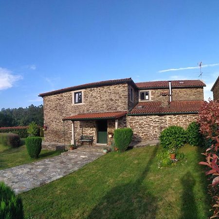 Casa O Castelo En Touro Villa Eksteriør bilde