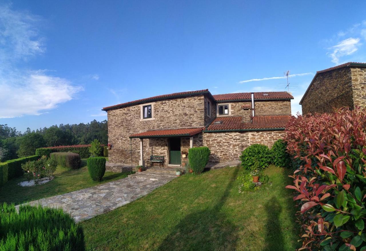 Casa O Castelo En Touro Villa Eksteriør bilde